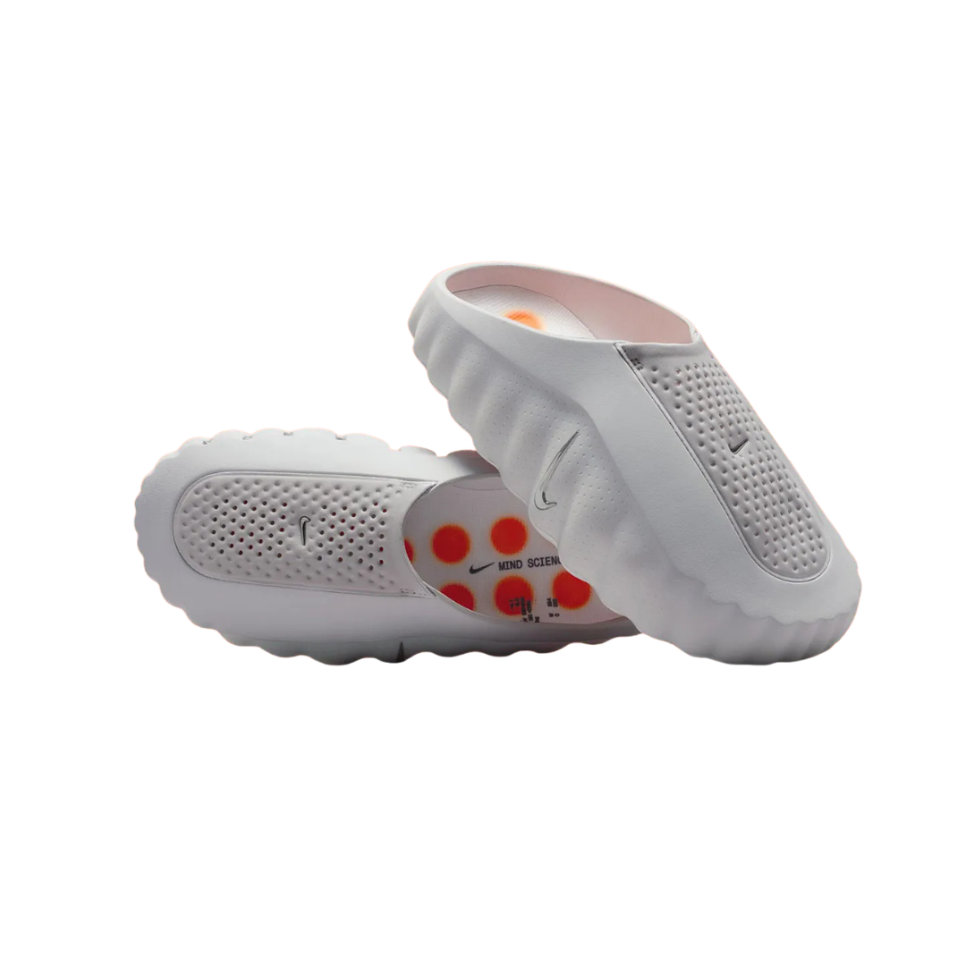 Nike Mind 001