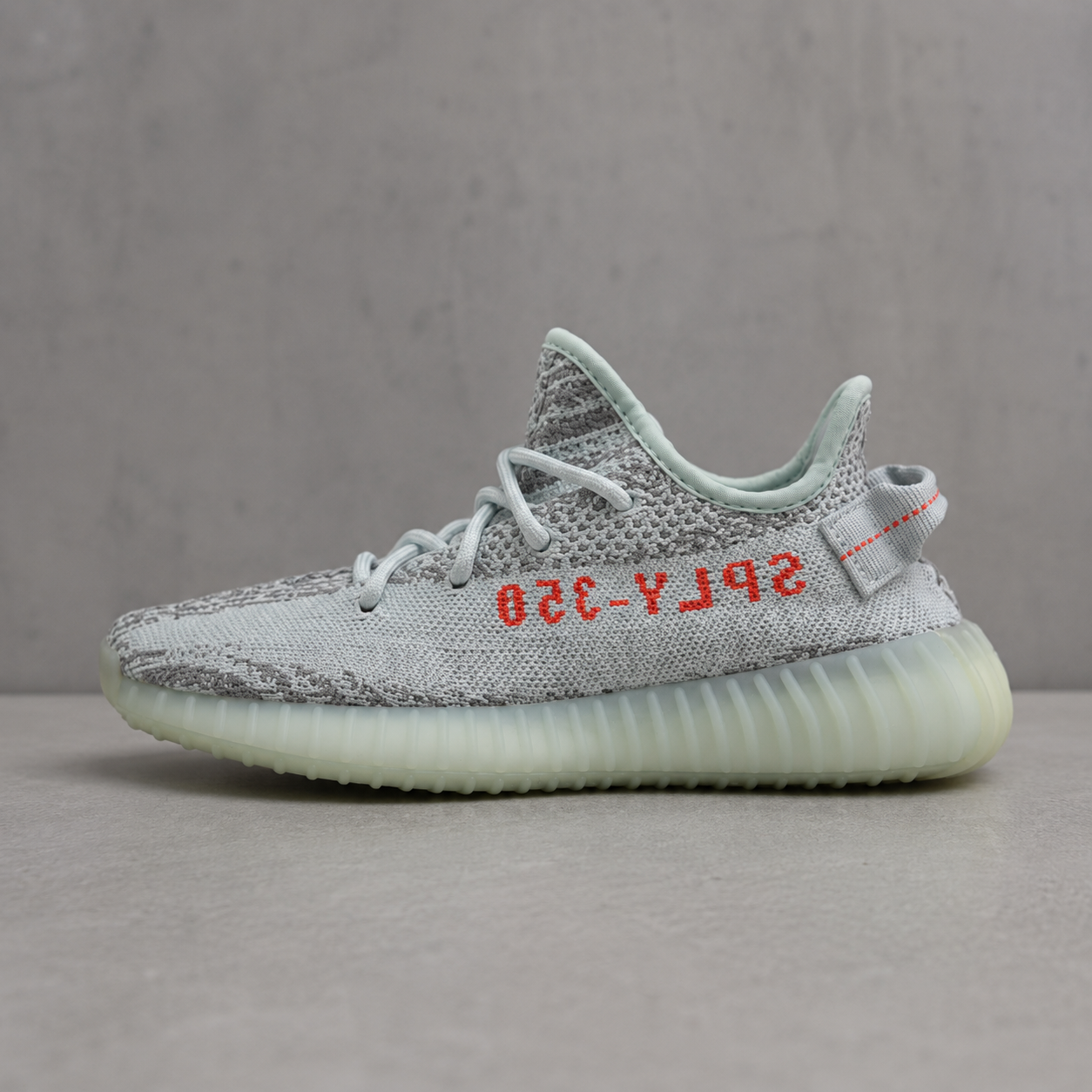 Yeezy Boost 350v2