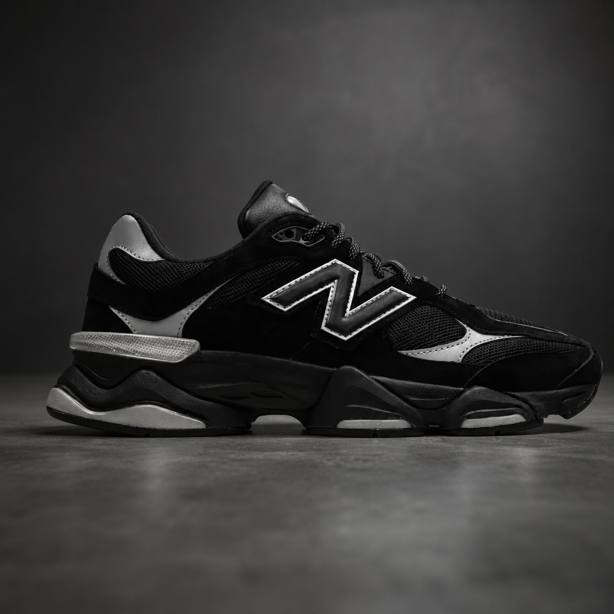 New Balance 9060 Black Silver