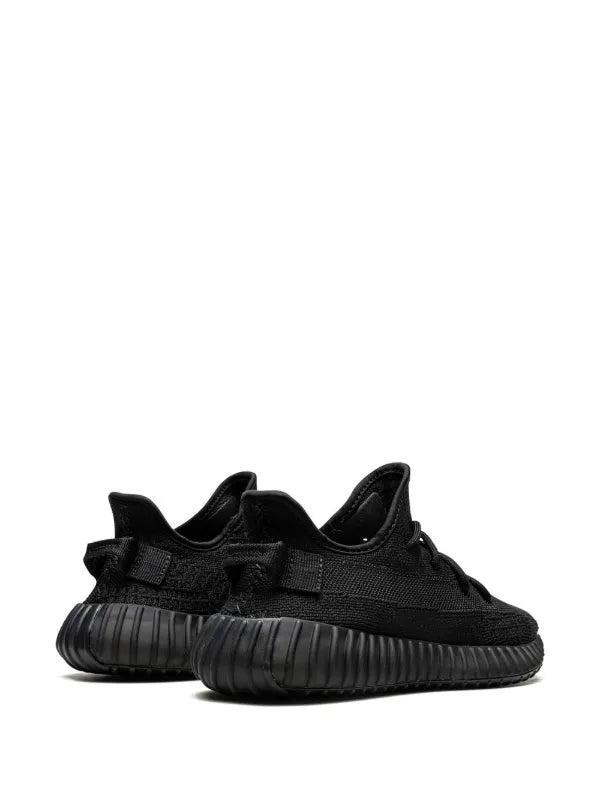 Yeezy Boost 350v2
